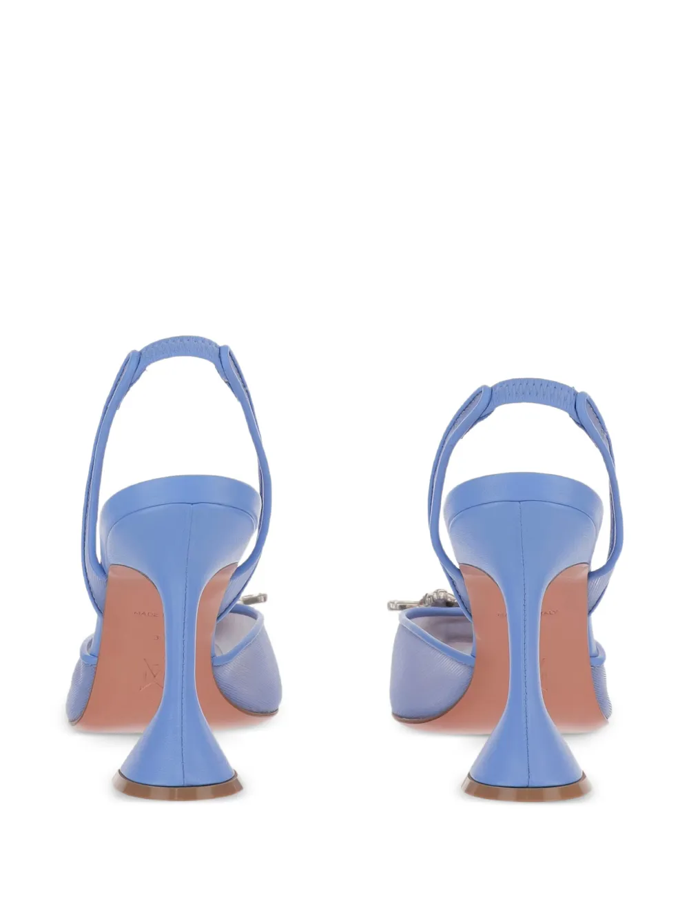 Begum pumps